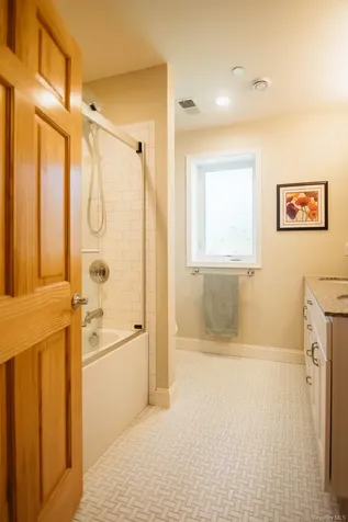 10 Taylor Street New Paltz NY 12561