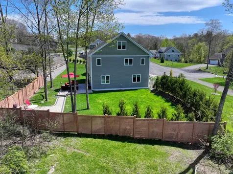 10 Taylor Street New Paltz NY 12561