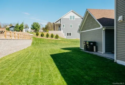 10 Taylor Street New Paltz NY 12561