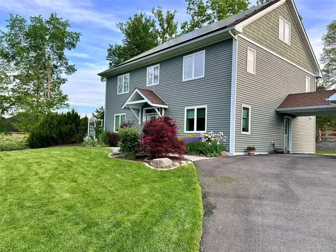 10 Taylor Street New Paltz NY 12561