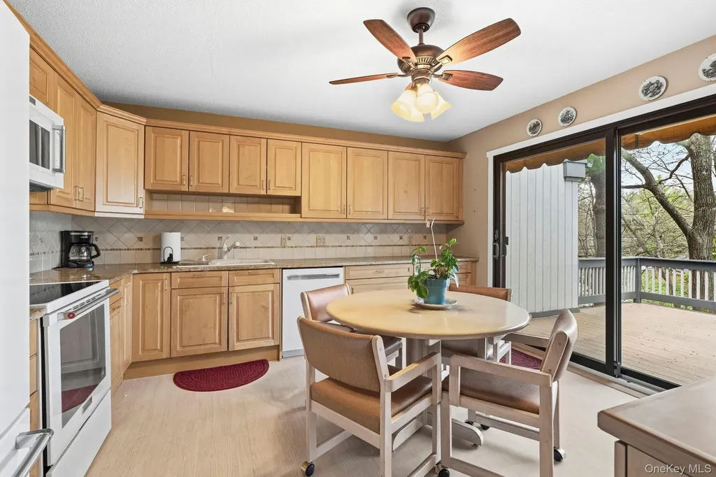 342 Heritage Hills Somers NY 10589