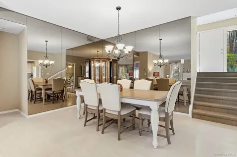 342 Heritage Hills Somers NY 10589