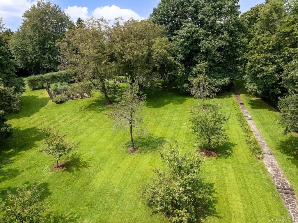 36 Revolutionary Road Briarcliff Manor NY 10510