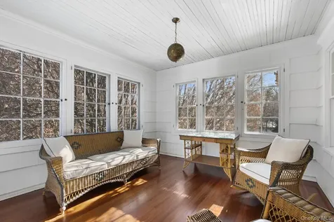 36 Revolutionary Road Briarcliff Manor NY 10510