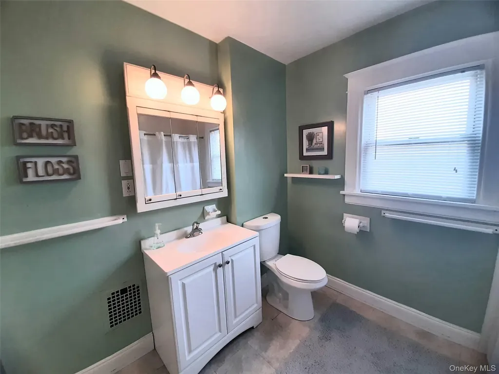 309 Hooker Avenue Poughkeepsie NY 12603