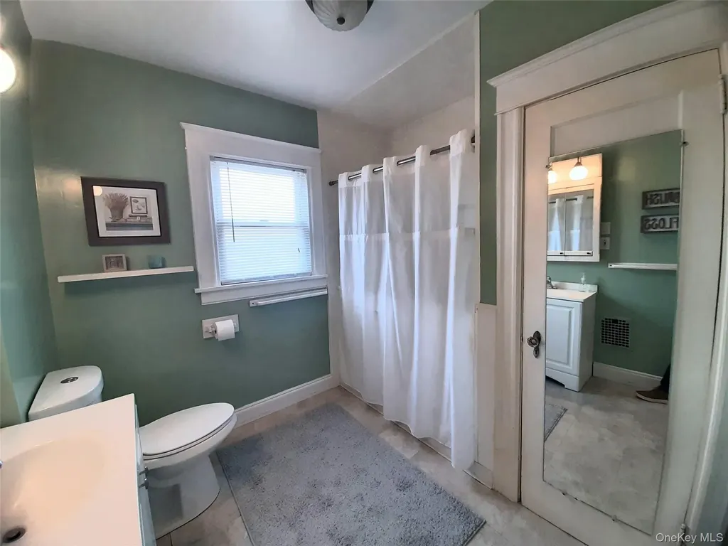309 Hooker Avenue Poughkeepsie NY 12603