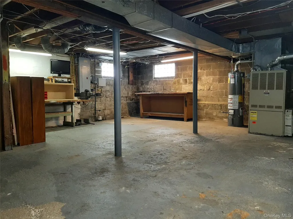 309 Hooker Avenue Poughkeepsie NY 12603
