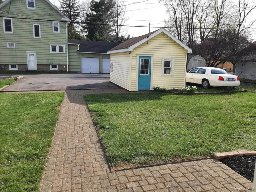 309 Hooker Avenue Poughkeepsie NY 12603