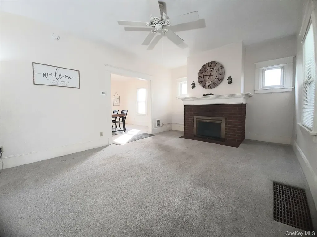 309 Hooker Avenue Poughkeepsie NY 12603