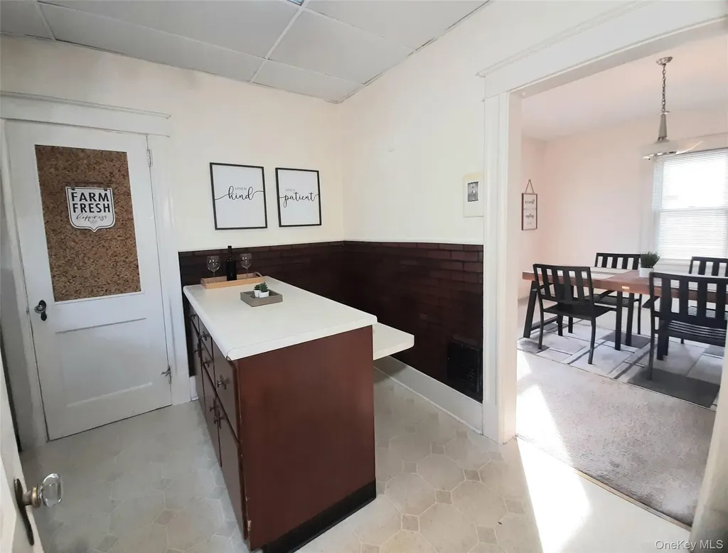 309 Hooker Avenue Poughkeepsie NY 12603