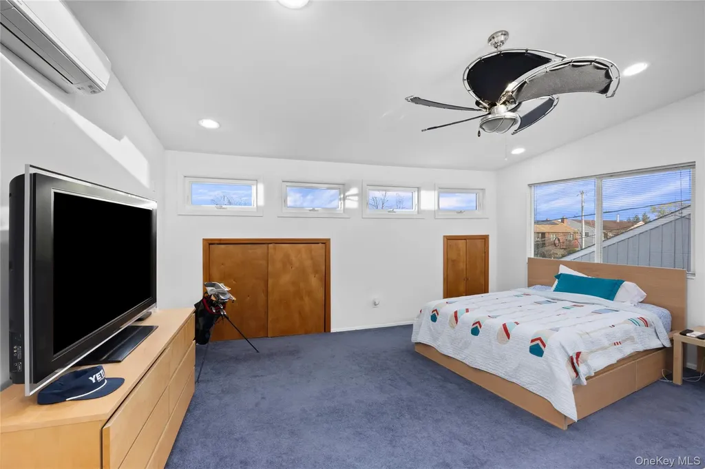 226 Lee Place Bellmore NY 11710