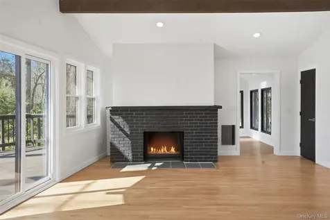 119 Lake Shore Drive W Rock Hill NY 12775