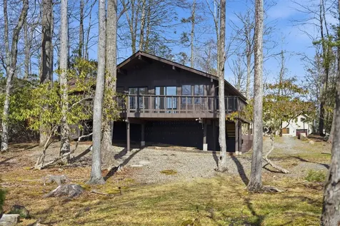 119 Lake Shore Drive W Rock Hill NY 12775