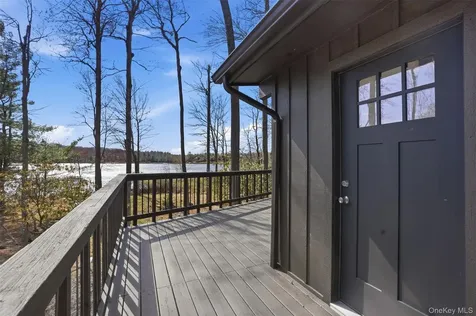 119 Lake Shore Drive W Rock Hill NY 12775