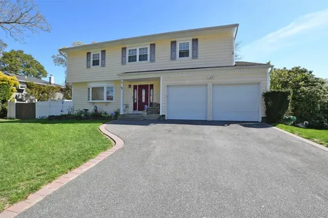 22 Clymer Street Port Jefferson Station NY 11776