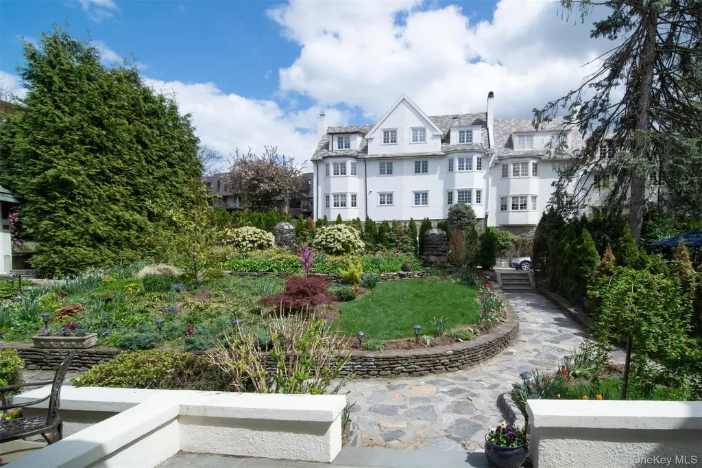 41 Sagamore Road Bronxville NY 10708
