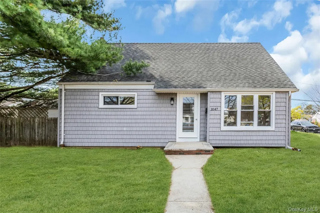 1047 Windermere Road Franklin Square NY 11010