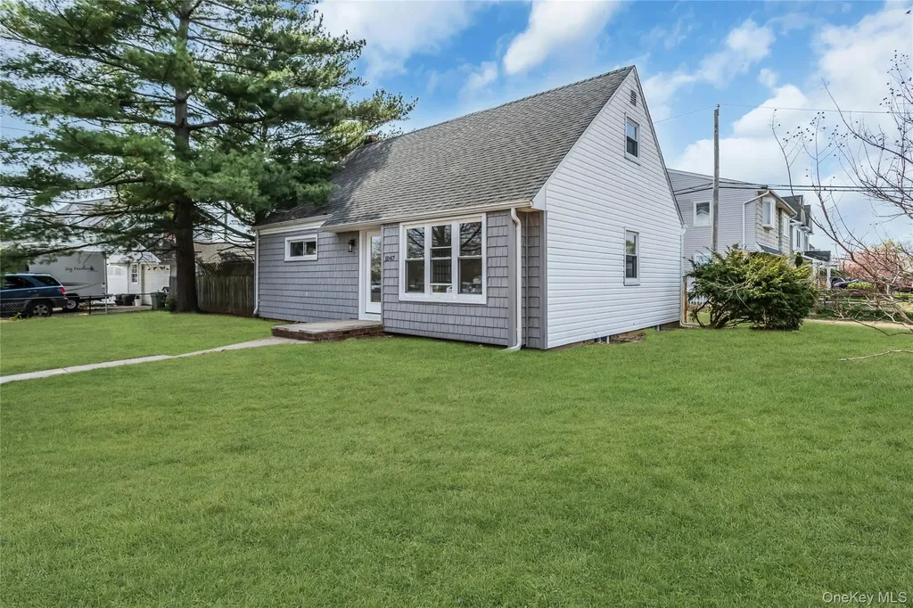 1047 Windermere Road Franklin Square NY 11010