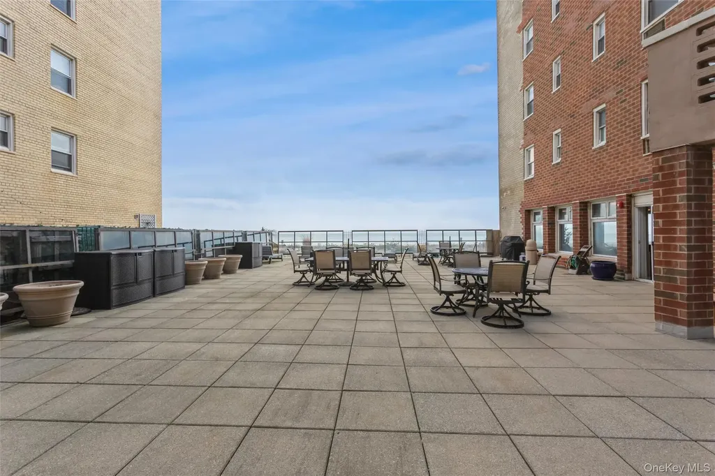 600 Shore Road Long Beach NY 11561