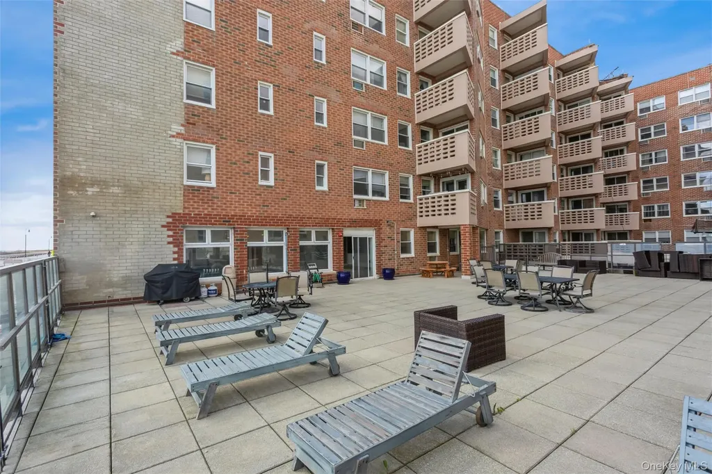 600 Shore Road Long Beach NY 11561