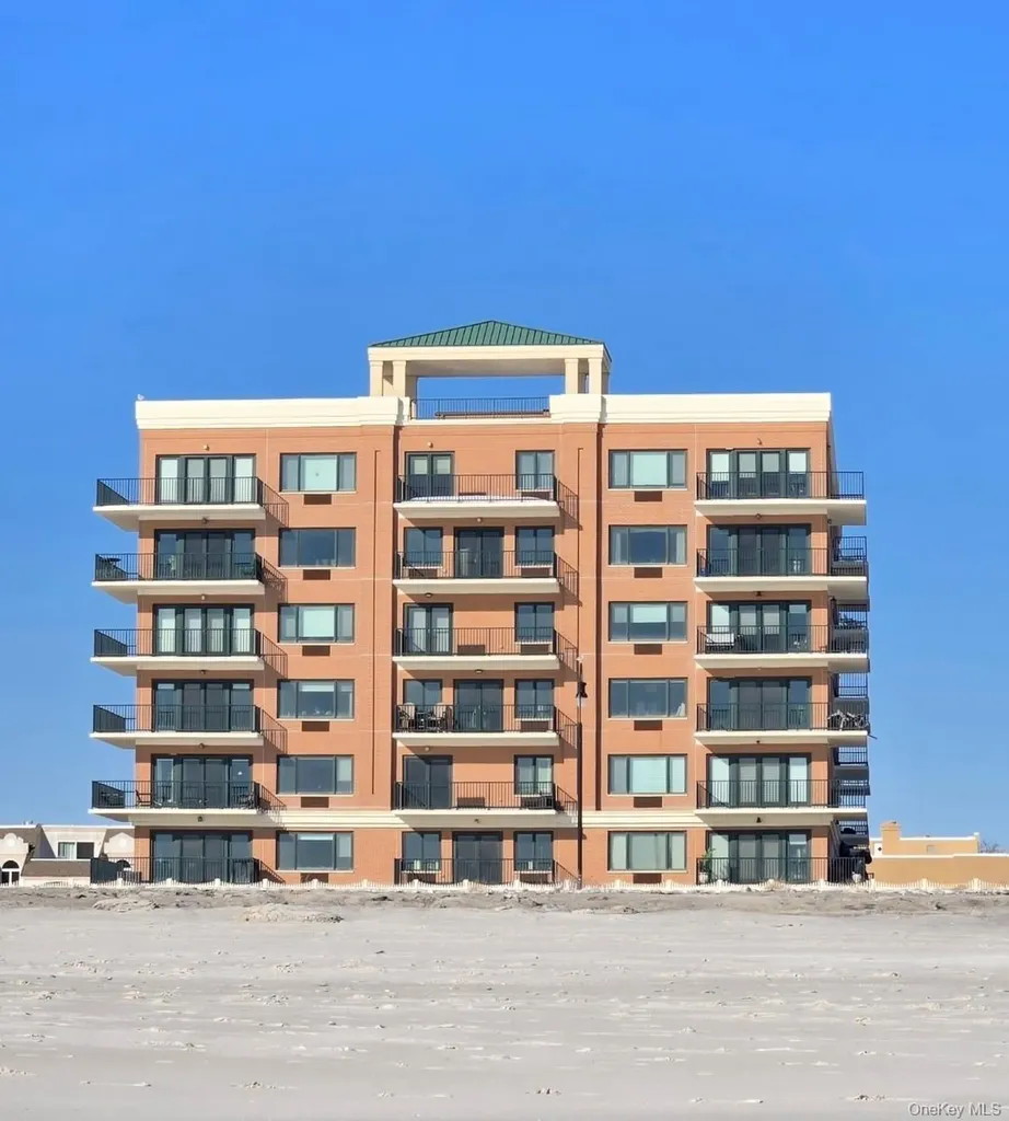 260 W Broadway Long Beach NY 11561