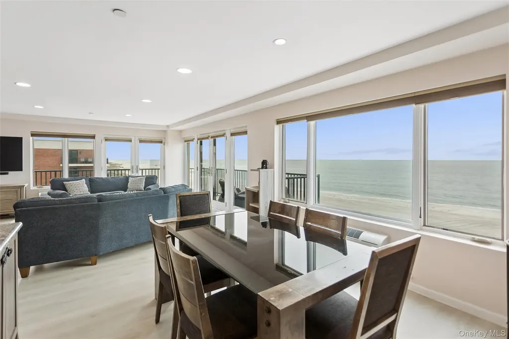 260 W Broadway Long Beach NY 11561