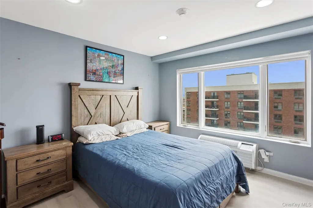 260 W Broadway Long Beach NY 11561