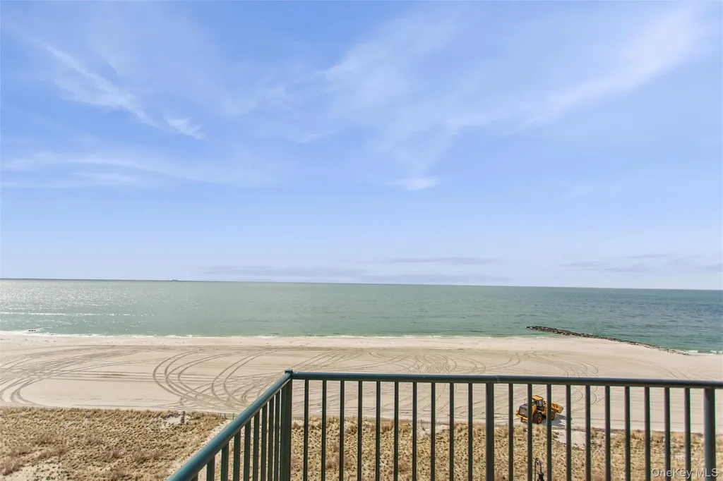 260 W Broadway Long Beach NY 11561