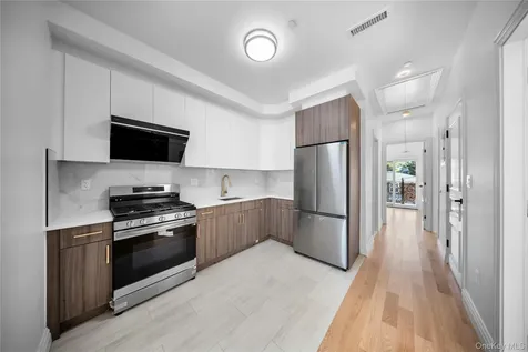 71-39 166th Street Fresh Meadows NY 11365