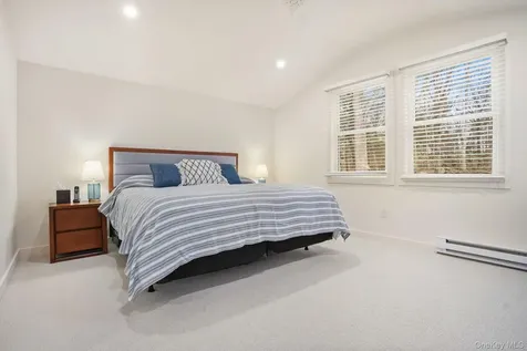 29 Barrett Circle Court Carmel NY 10512