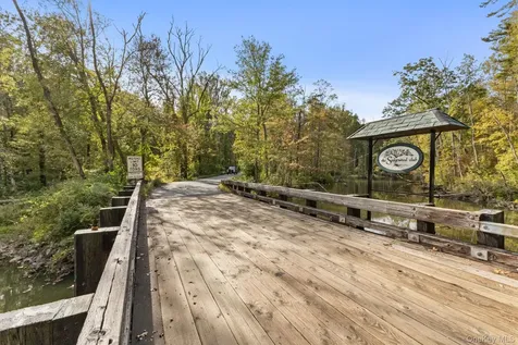 29 Barrett Circle Court Carmel NY 10512