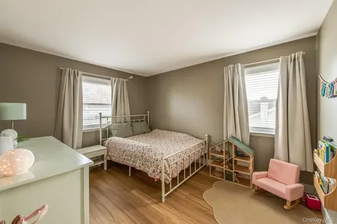6 Lenny Court Wappingers Falls NY 12590