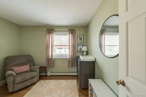 6 Lenny Court Wappingers Falls NY 12590