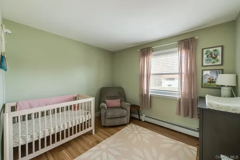 6 Lenny Court Wappingers Falls NY 12590