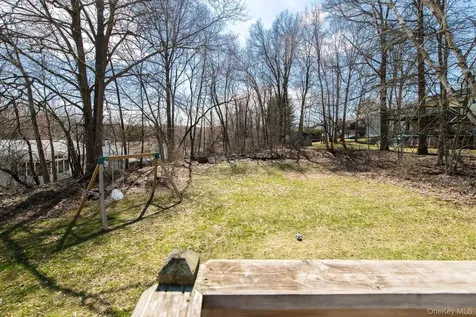 6 Lenny Court Wappingers Falls NY 12590