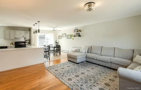 6 Lenny Court Wappingers Falls NY 12590