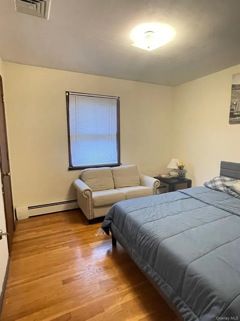 8 Albie Drive Hyde Park NY 12538