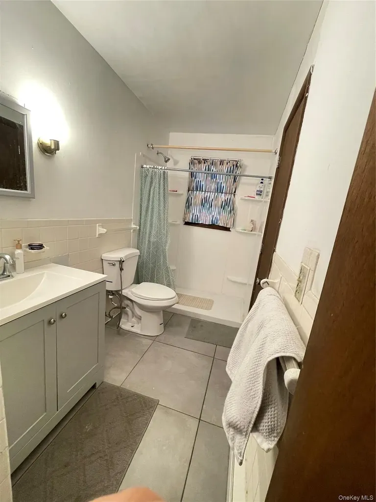 8 Albie Drive Hyde Park NY 12538