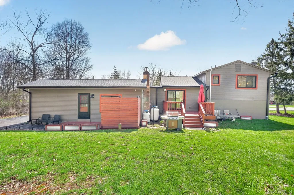 457 Forest Road Wallkill NY 12589