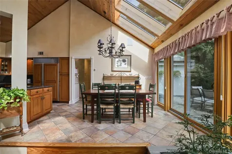 17 Wampus Lake Drive Armonk NY 10504