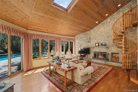 17 Wampus Lake Drive Armonk NY 10504