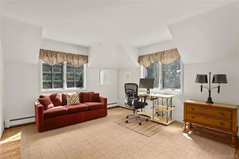 17 Wampus Lake Drive Armonk NY 10504