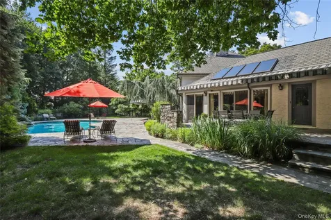 17 Wampus Lake Drive Armonk NY 10504