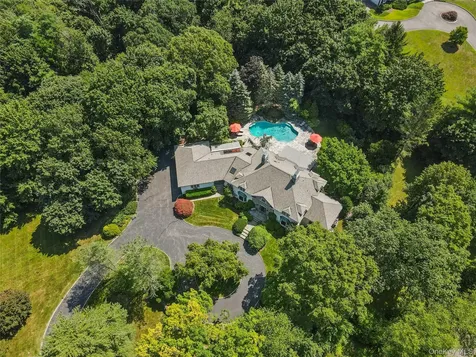 17 Wampus Lake Drive Armonk NY 10504