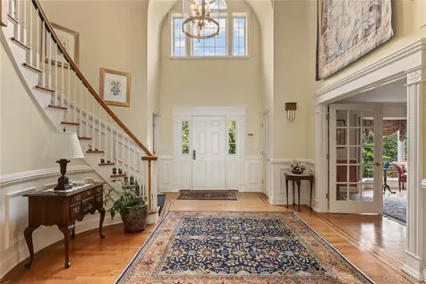 17 Wampus Lake Drive Armonk NY 10504