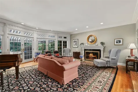 17 Wampus Lake Drive Armonk NY 10504