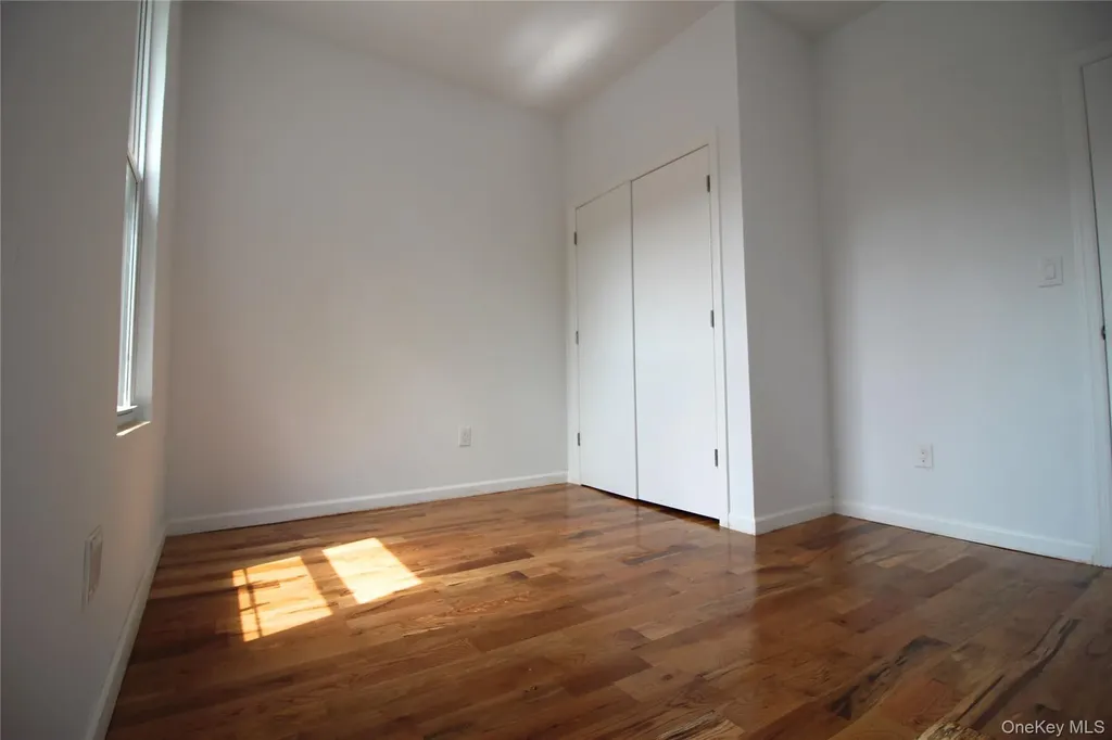 291 Bonner Place Bronx NY 10456