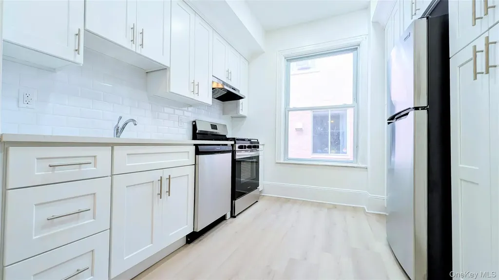 18-44 21st Drive Astoria NY 11105