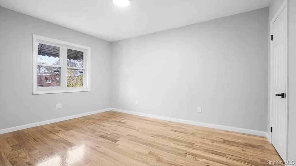 1159 E 224th Street Bronx NY 10466