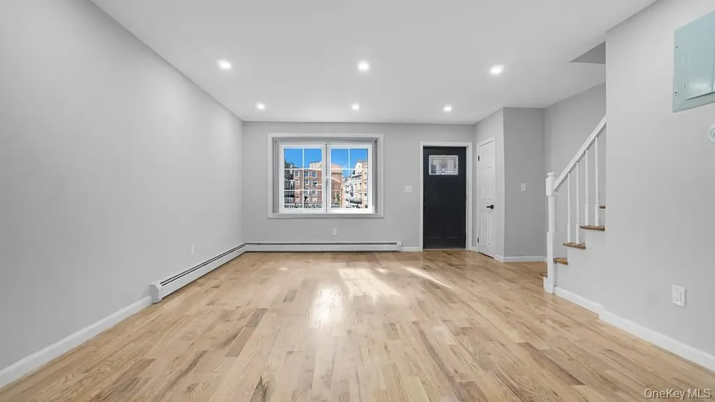 1159 E 224th Street Bronx NY 10466